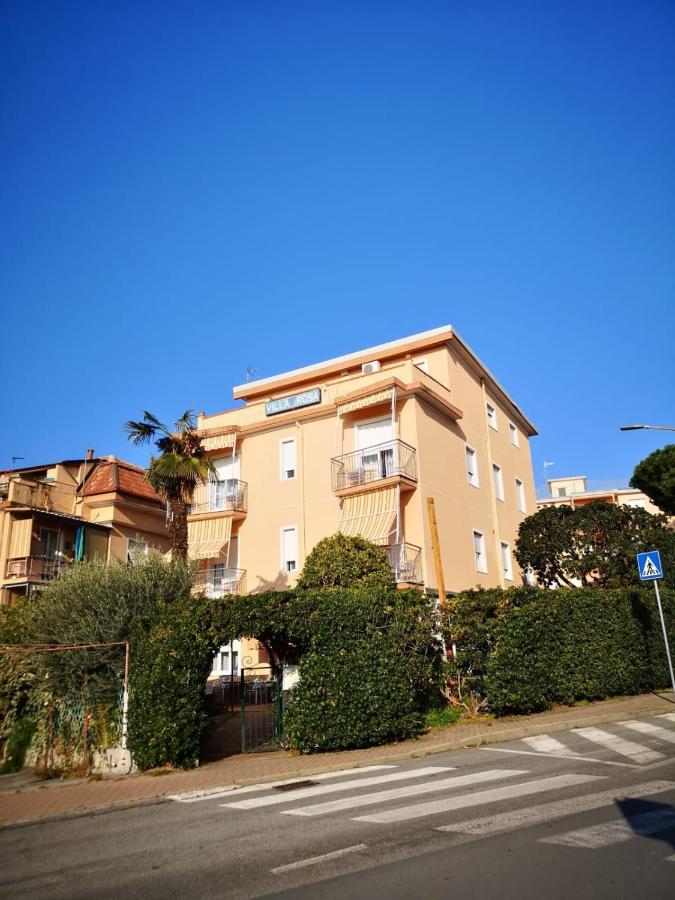Villa Rosa Loano Exteriér fotografie