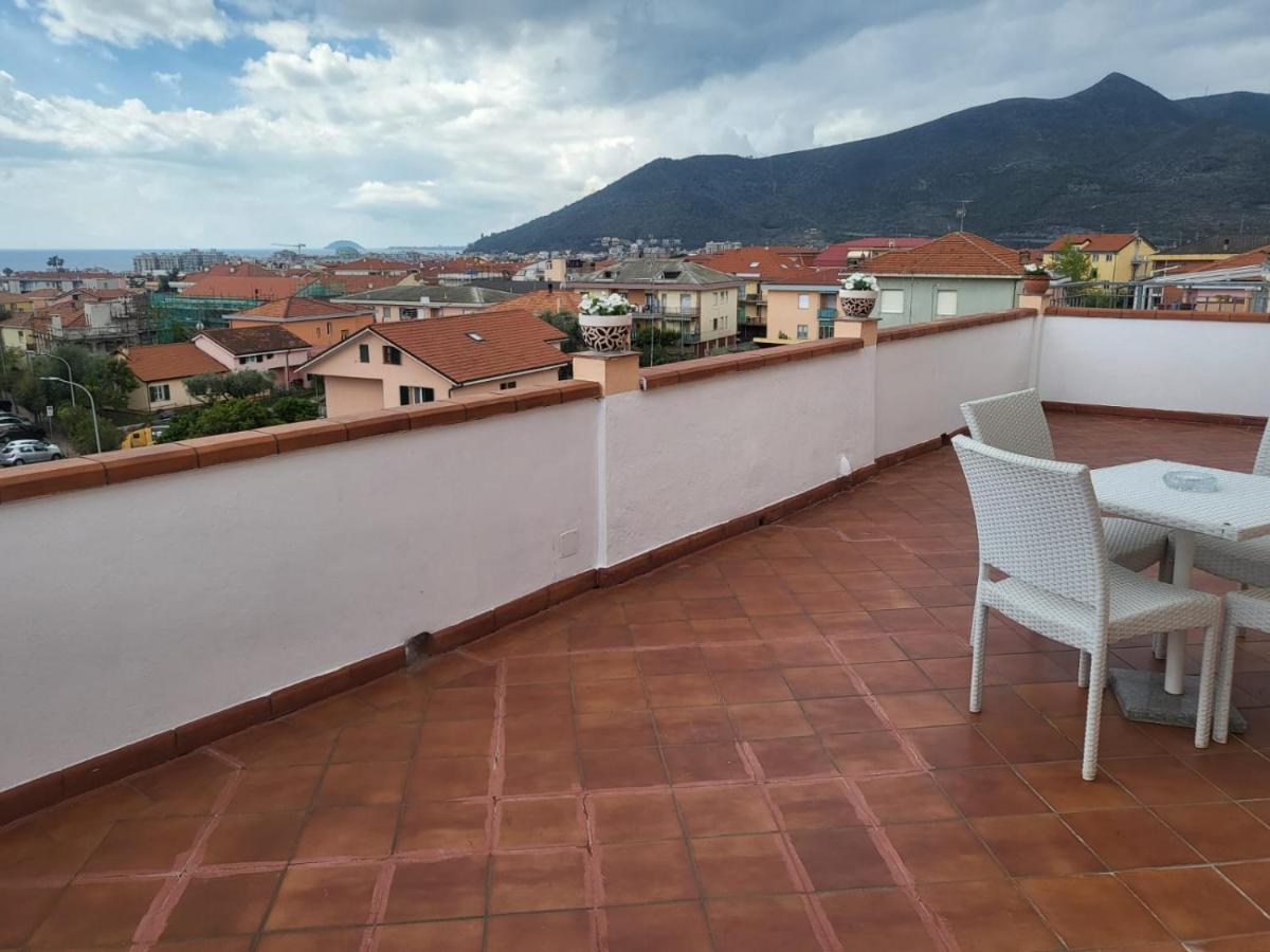 Villa Rosa Loano Exteriér fotografie
