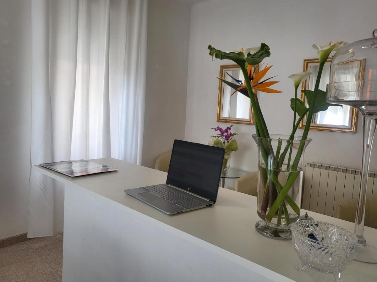 Villa Rosa Loano Exteriér fotografie